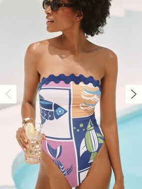 NWOT! CELANDINE Graphic Scallop One-Piece Swimsuit